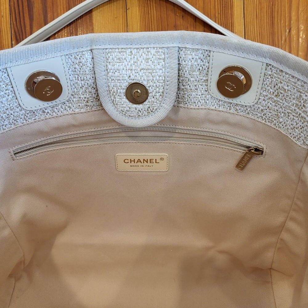 Chanel Lurex Boucle Small Deauville Tote Bag Ivory Gold 31 Rue Cambon 27202807 - Picture 13 of 16